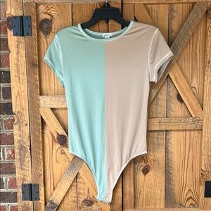 Rue 21 Two-Tone Bodysuit in Mint and Beige